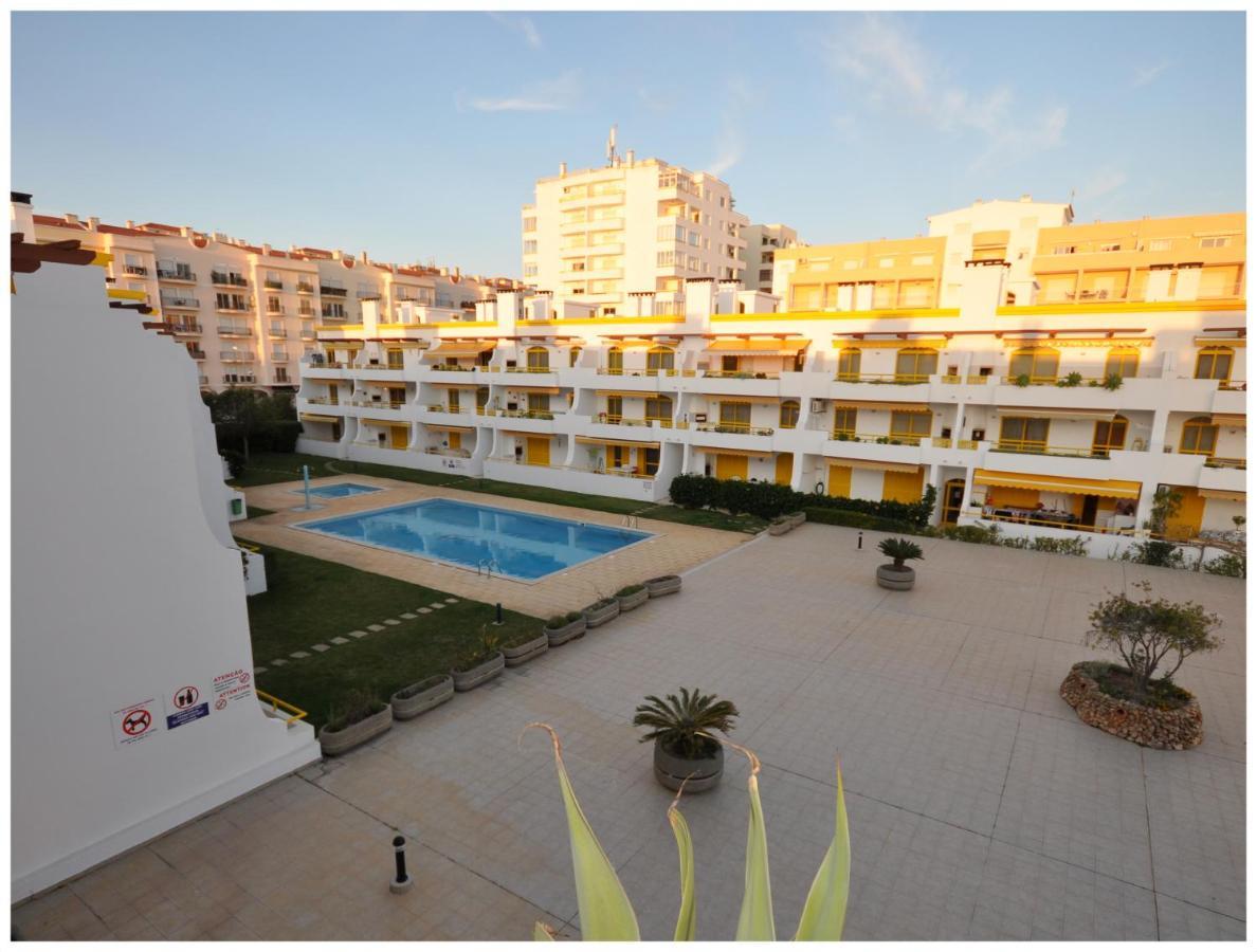Apartamentos Capitolina 奎特里拉 外观 照片