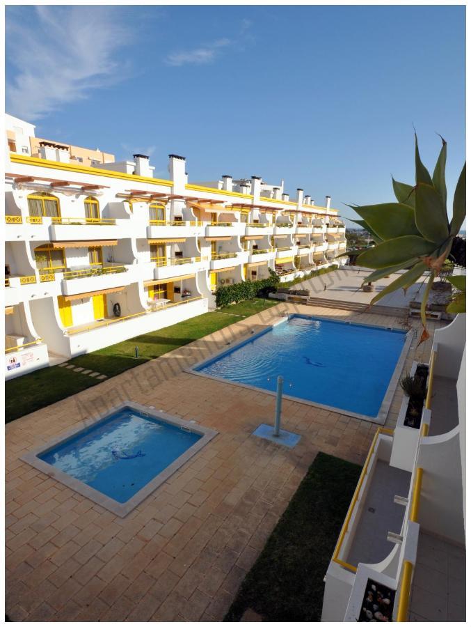 Apartamentos Capitolina 奎特里拉 外观 照片